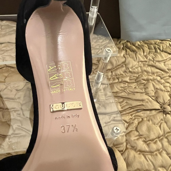 Gucci Reese Contrast Suede d'Orsay Pumps Size 37.5 - Picture 6 of 6
